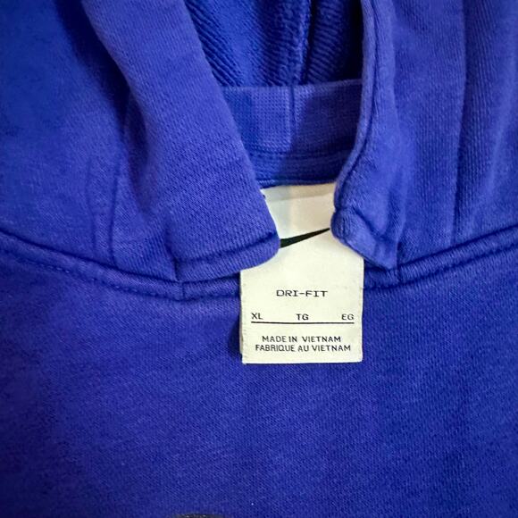 Nike Dri-FIT x Space Jam:
A New Legacy Older Kid Sz XL - Picture 3 of 6